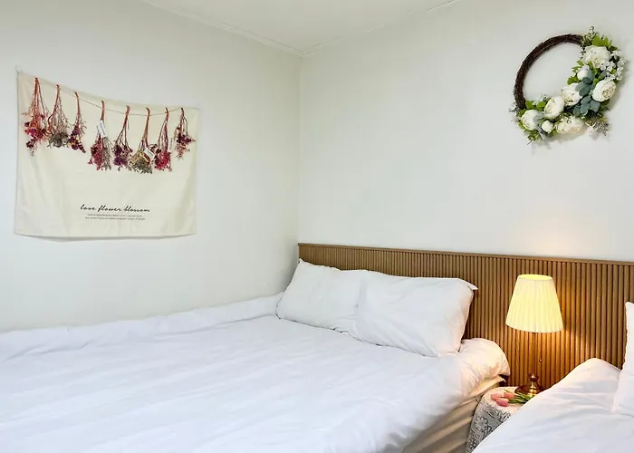 Guest house D Day Gangdong
