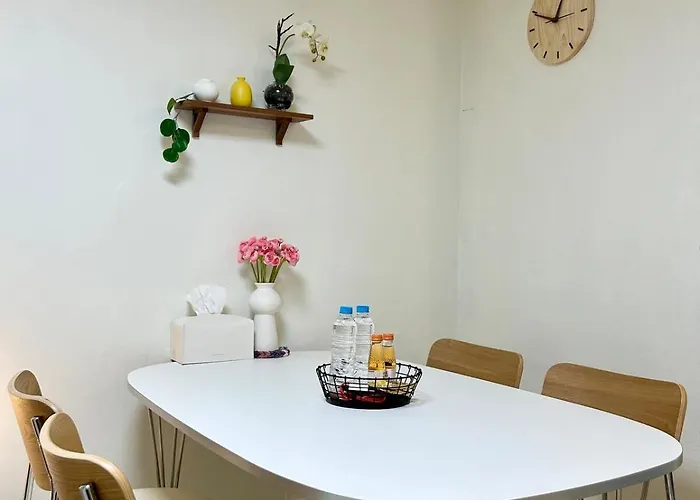 D Day Gangdong Guest house 4*